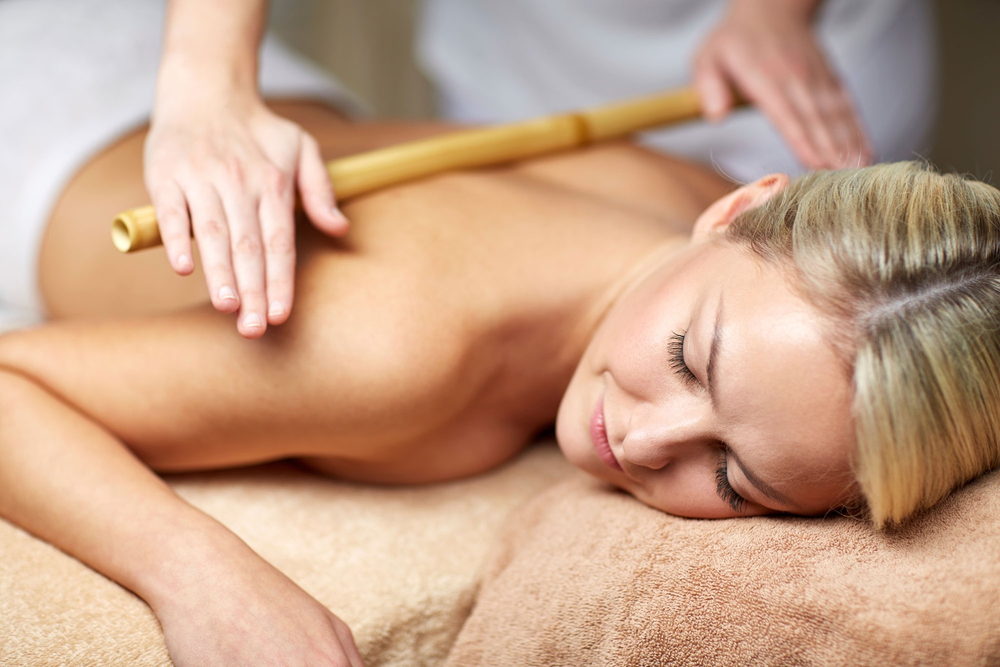 Unwind in Style with Ottawa Erotic Massage in Private Lounges
